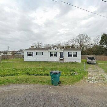Thumbnail of mobile home