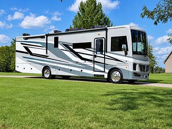 Thumbnail of RV