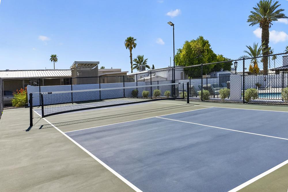 019 2305 W Ruthrauff Rd Exterior 20 1.jpeg