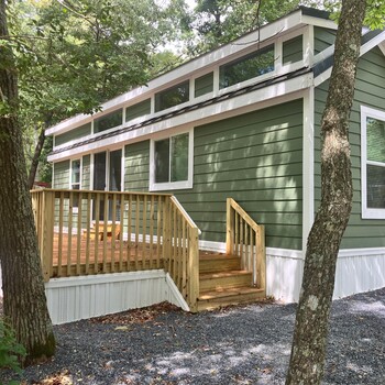 Thumbnail of mobile home