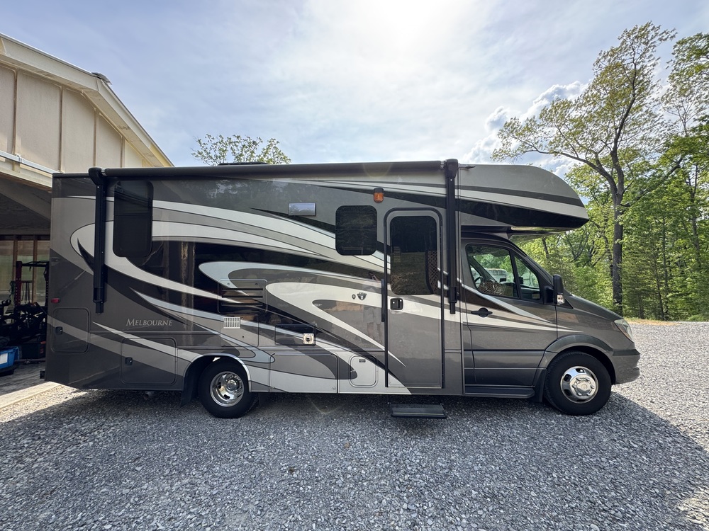 Photo of Rv
