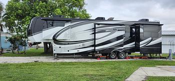 Thumbnail of RV