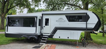 Thumbnail of RV