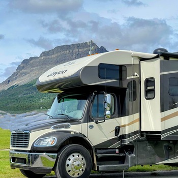 Thumbnail of RV