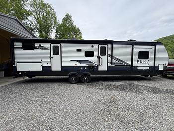 Thumbnail of RV
