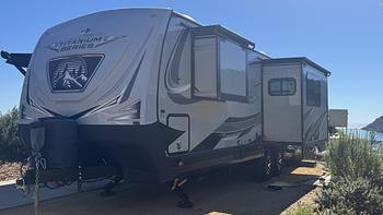 Thumbnail of RV