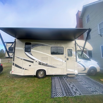 Thumbnail of RV