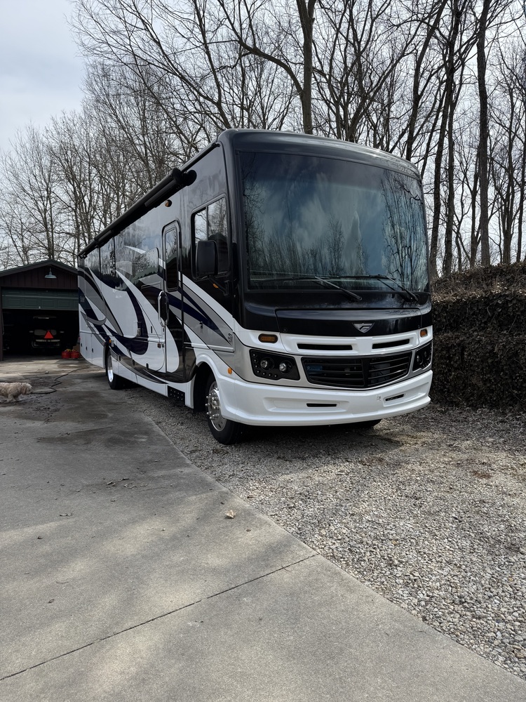 Photo of Rv