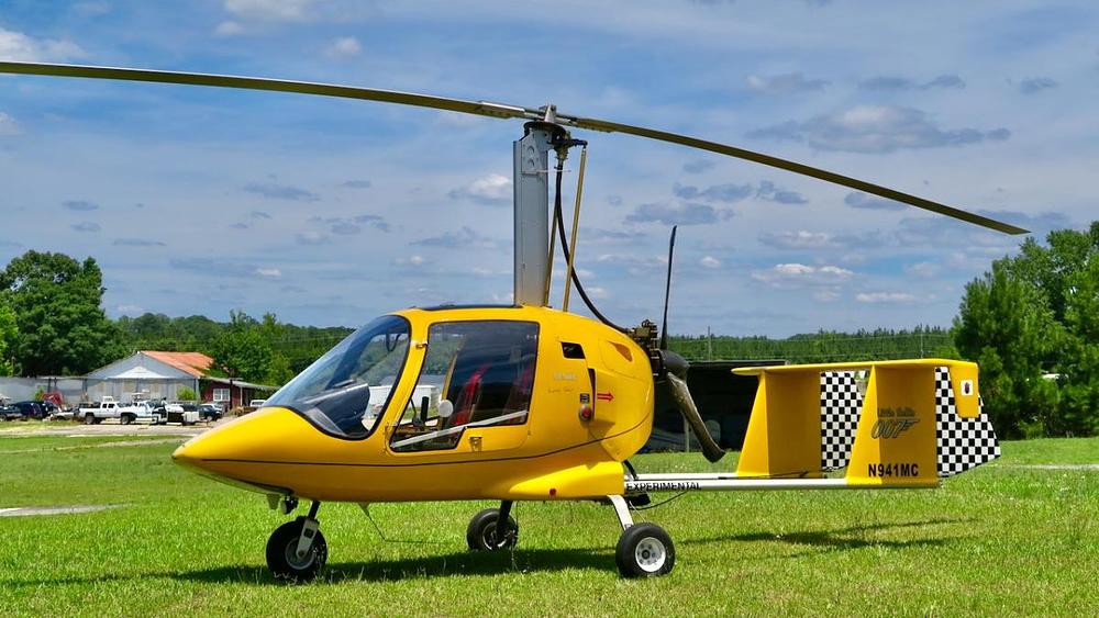 N941MC_2.jpg
