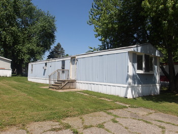 Thumbnail of mobile home