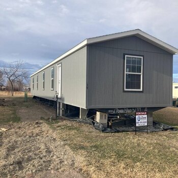 Thumbnail of mobile home