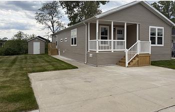 Thumbnail of mobile home