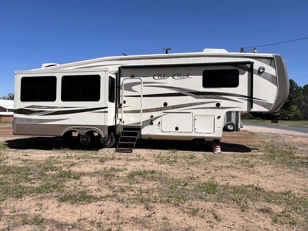 Photo of Rv