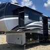 RV for Sale: 2021 PINNACLE 38FLGS
