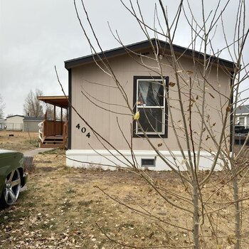 Thumbnail of mobile home
