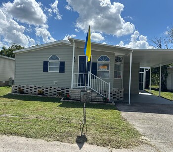 Thumbnail of mobile home