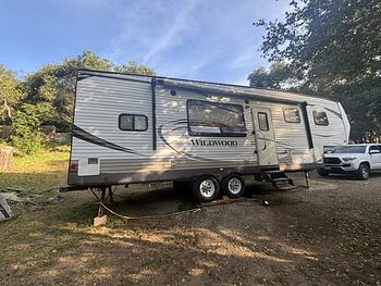 Thumbnail of RV