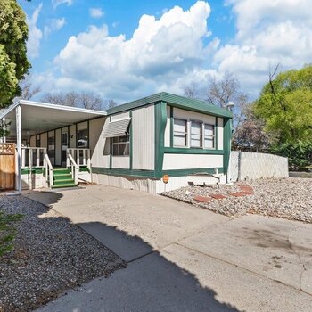 Thumbnail of mobile home
