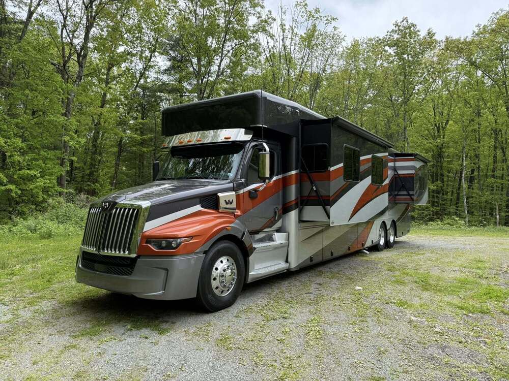Photo of Rv