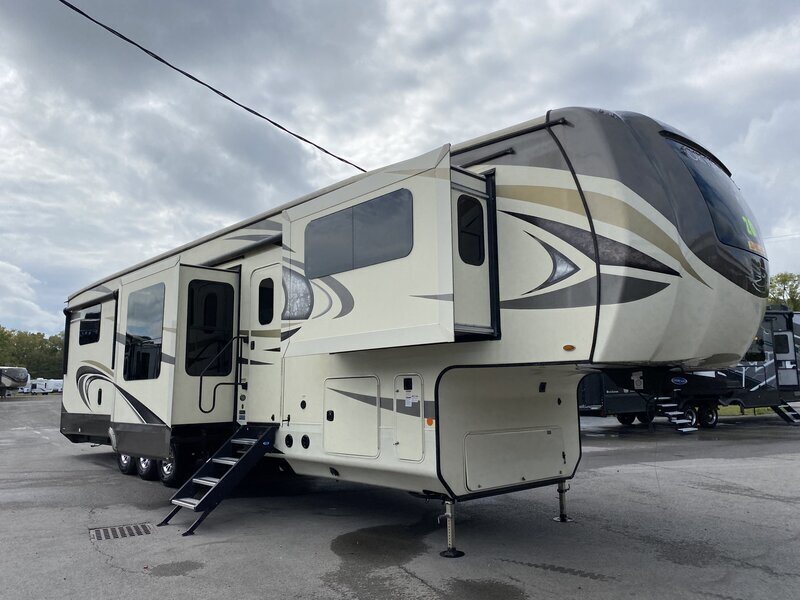 Photo of Rv