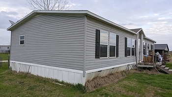 Thumbnail of mobile home