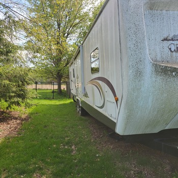 Thumbnail of RV