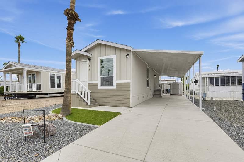 Photo of Mobile Home