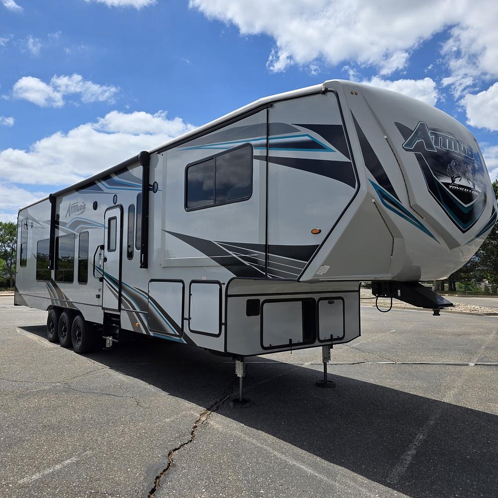 Photo of Rv
