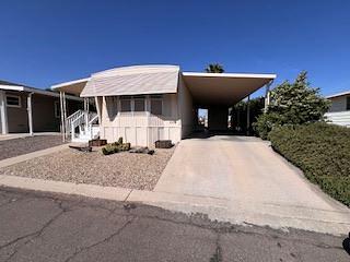 Thumbnail of mobile home