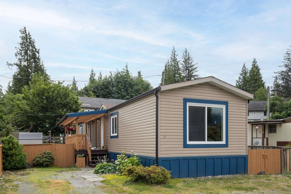 Photo of Mobile Home