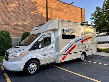 Photo of Rv