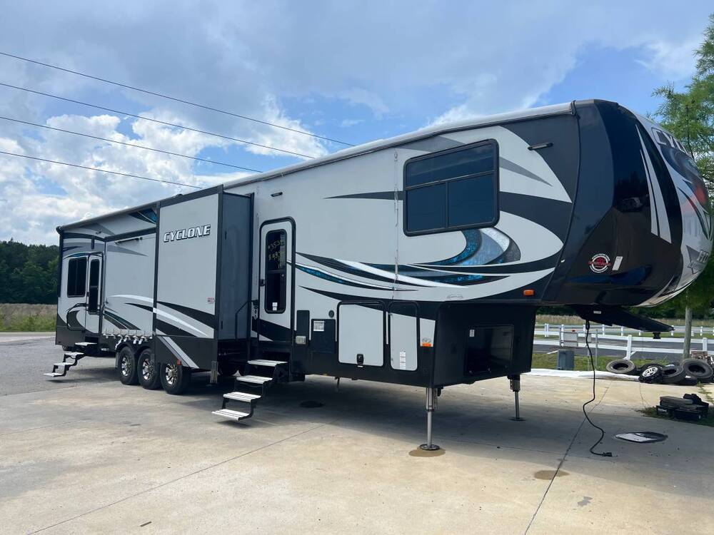 Photo of Rv
