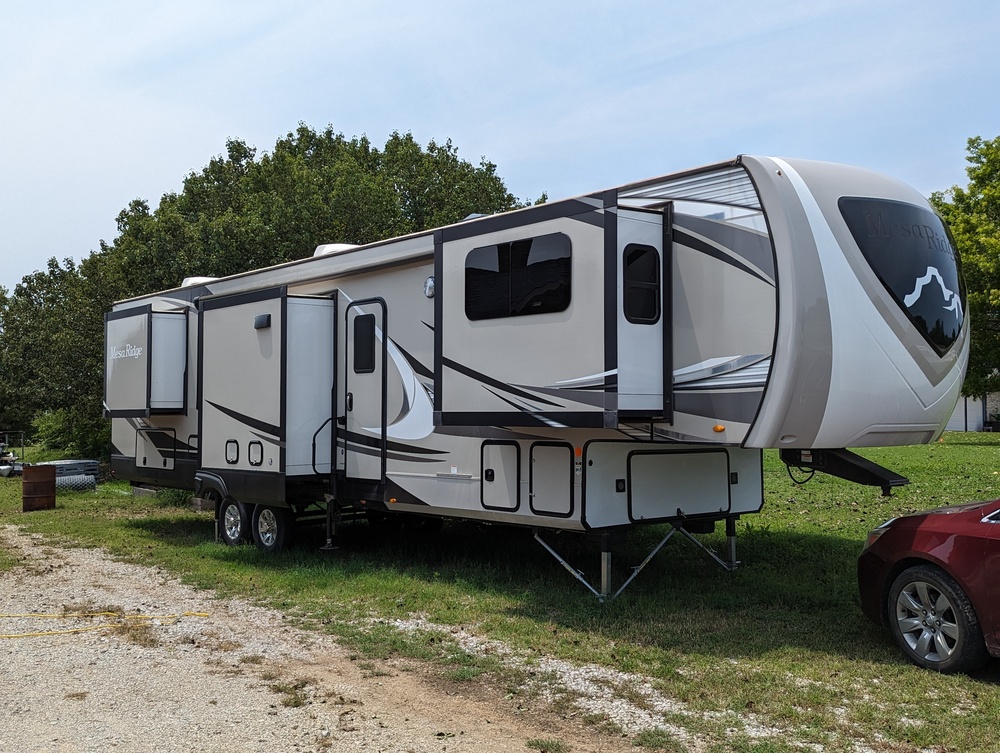 Photo of Rv