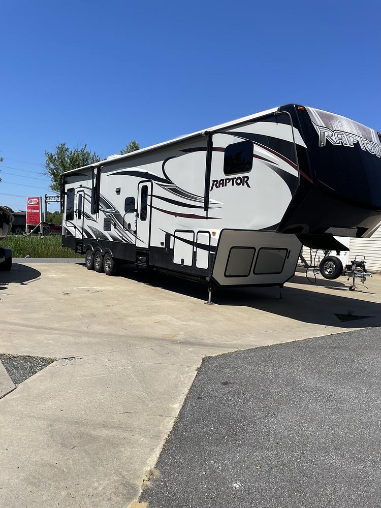 Photo of Rv