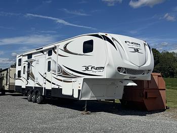 Thumbnail of RV
