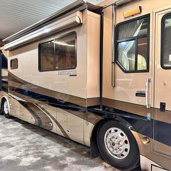 Thumbnail of RV