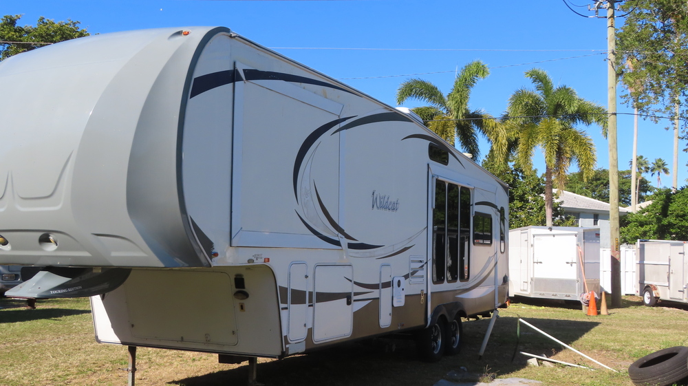 Photo of Rv