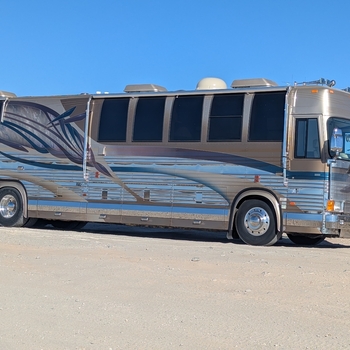 Thumbnail of RV