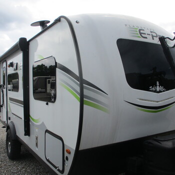 Thumbnail of RV