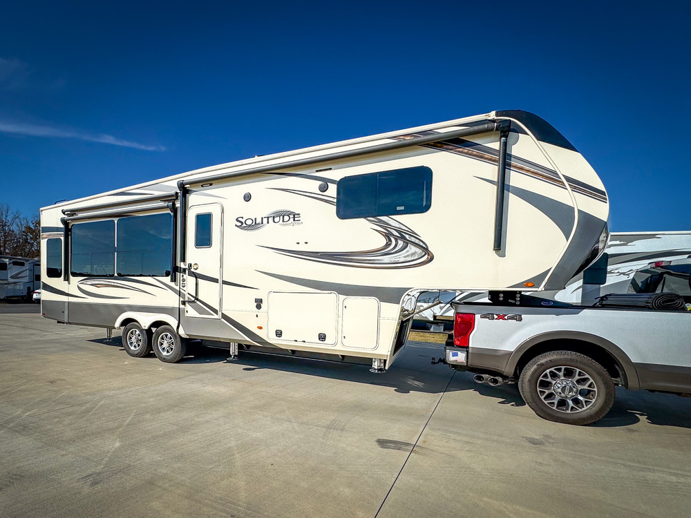Photo of Rv