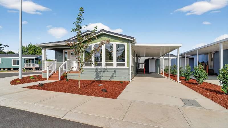 Photo of Mobile Home