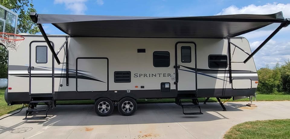 Photo of Rv