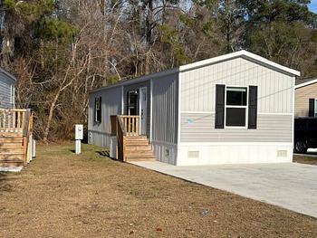 Thumbnail of mobile home