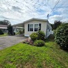 Mobile Home for Sale: 2 Bed 1.5 Bath 2006 New Era
