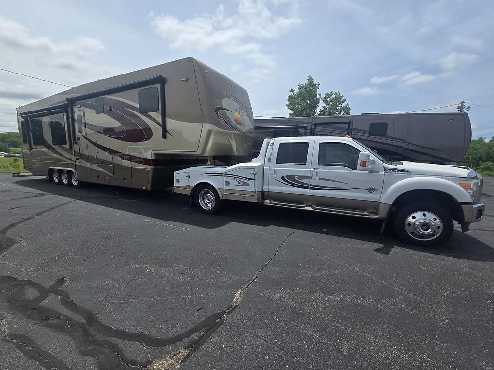 Photo of Rv