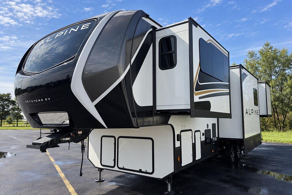 Photo of Rv