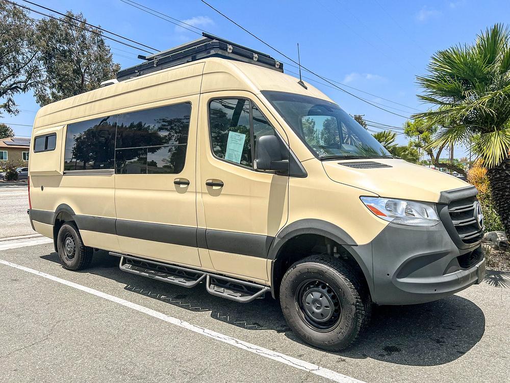 Photo of Rv