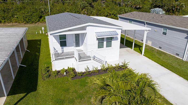 Photo of Mobile Home