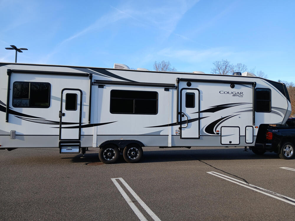 Photo of Rv