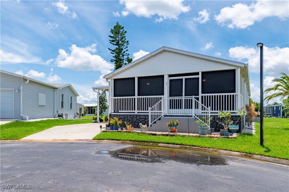 Photo of Mobile Home
